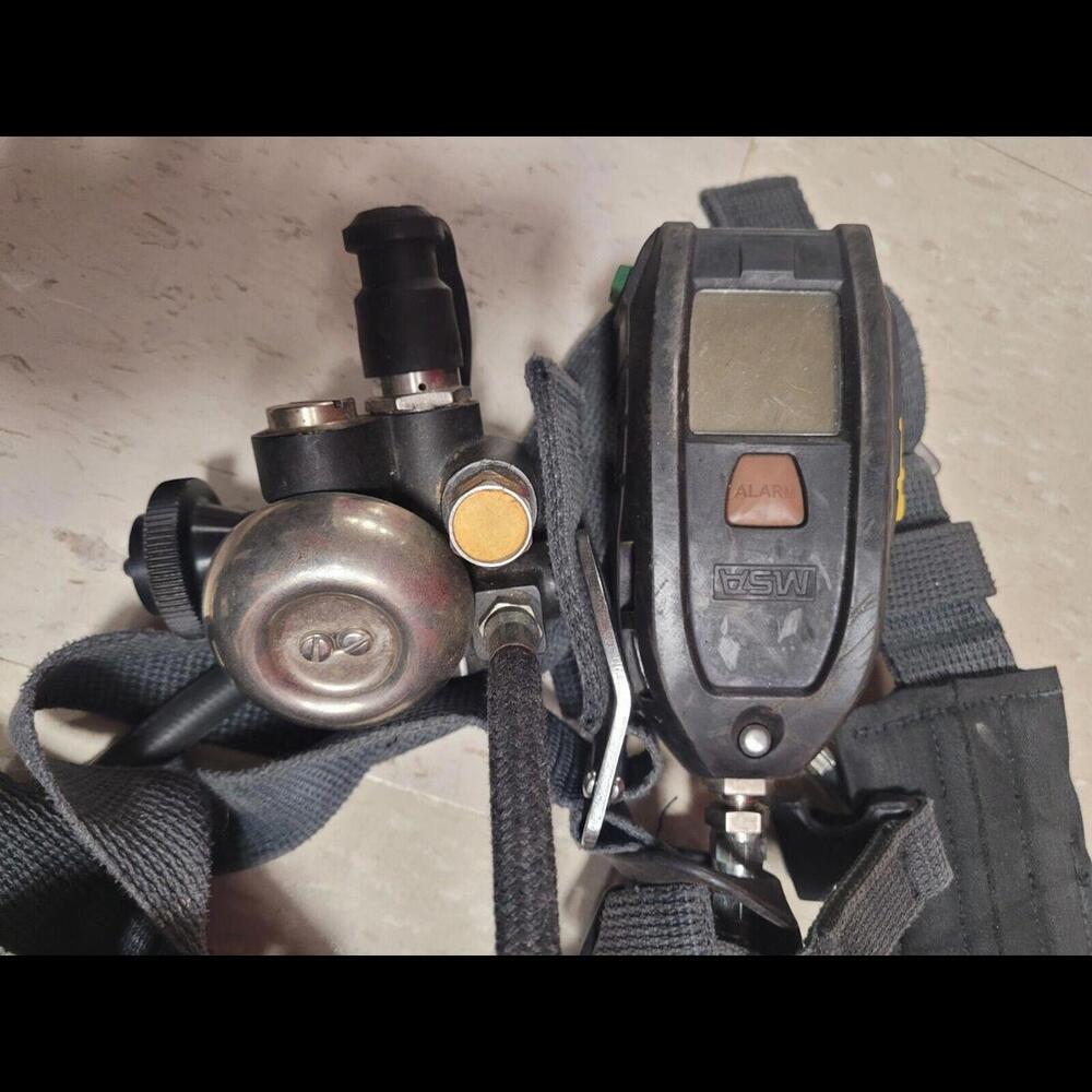 MSA SCBA Firehawk Frame Module alarm 2216 PSI harness made in Berlin GERMANY - Picture 6 of 10